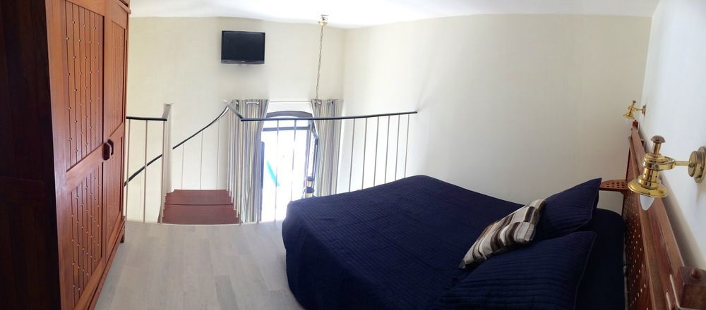 Du Port Apartahotel 3*